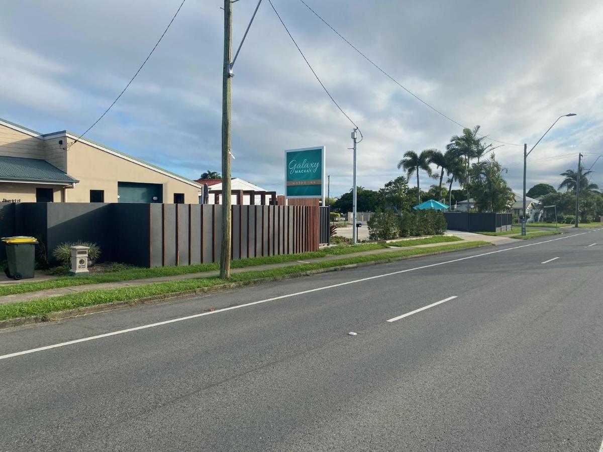 Galaxy Mackay Motor Inn エクステリア 写真