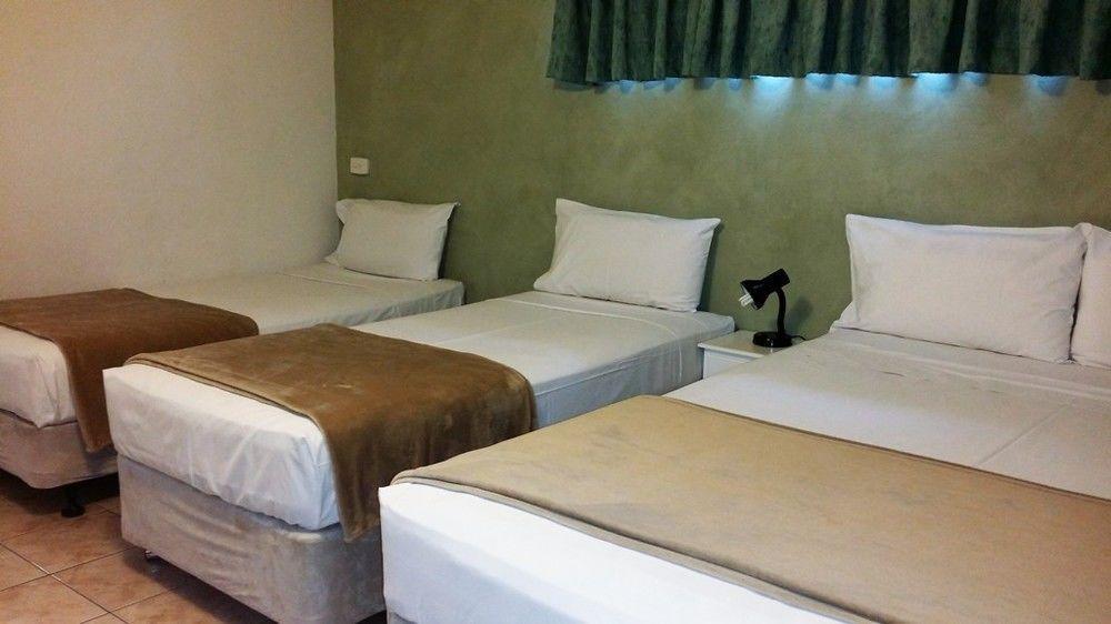 Galaxy Mackay Motor Inn エクステリア 写真