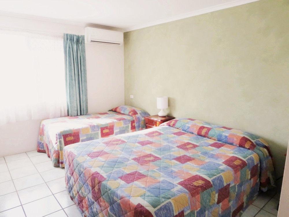 Galaxy Mackay Motor Inn エクステリア 写真