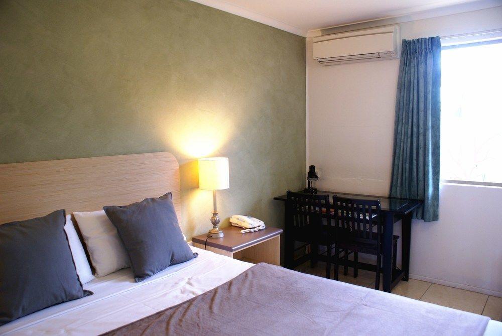 Galaxy Mackay Motor Inn エクステリア 写真