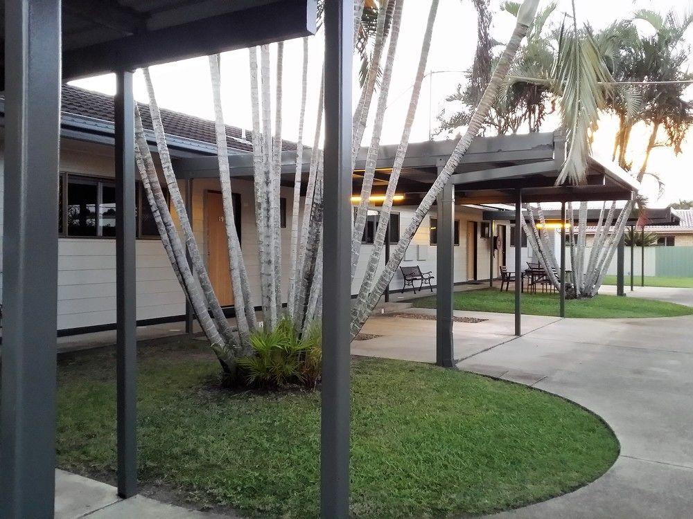 Galaxy Mackay Motor Inn エクステリア 写真