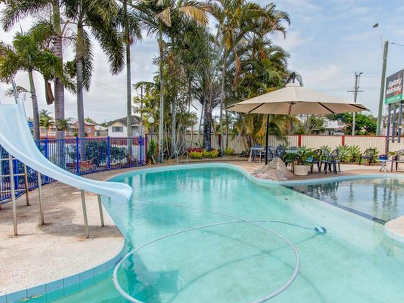 Galaxy Mackay Motor Inn エクステリア 写真